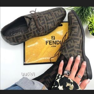 Fendi Auth. Vintage 90s FF Zucca Oxfords Unisex